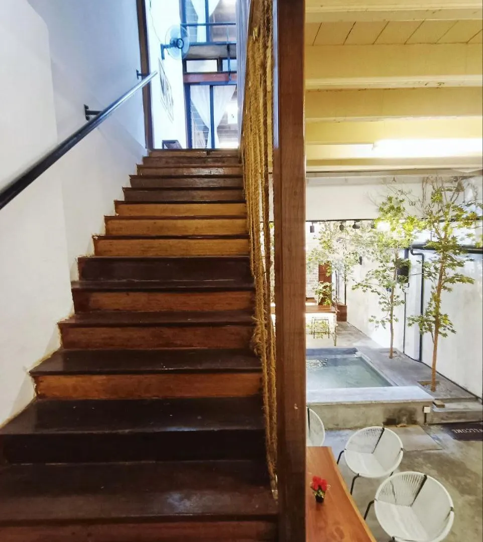 公寓 5Br Ruma Papanz Moden 30 Pax Malacca 马来西亚